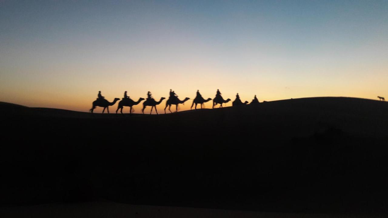 Fabulous Luxury Camp Hotel Merzouga Exterior photo